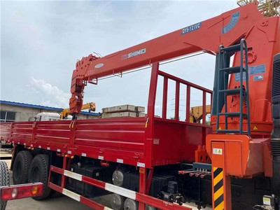 石煤12噸隨車吊出售 東風(fēng)暢行后八輪平板車價格與配置解析